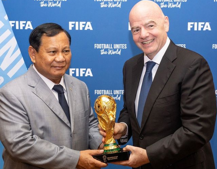 Prabowo Subianto Bertemu Presiden FIFA Gianni Infantino Siap Jalin Kerja Sama