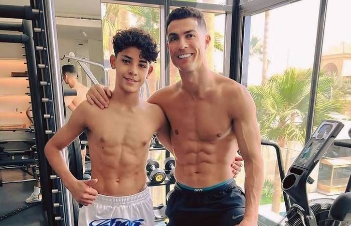Cristiano Ronaldo Jr Ternyata Pernah Punya Akun Media Sosial Tapi Dihapus Bapaknya? 