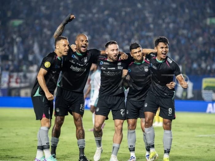 Tampil Beringas! 5 Fakta Menarik Kemenangan Persib atas PSBS Biak