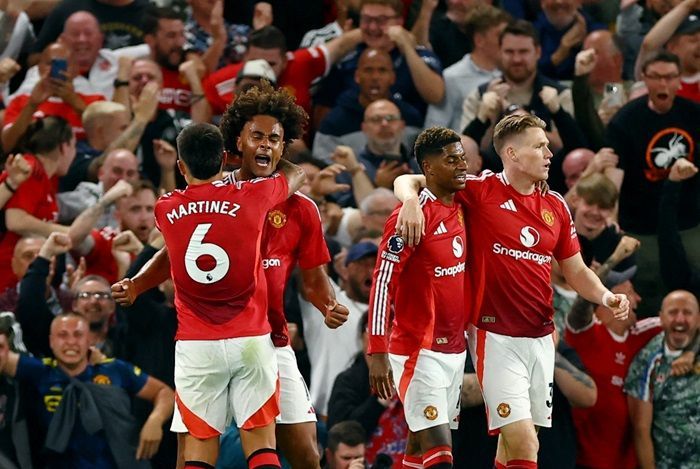 Debut Sebagai Pemain Pengganti, Joshua Zirkzee Menjadi Penentu Kemenangan Manchester United