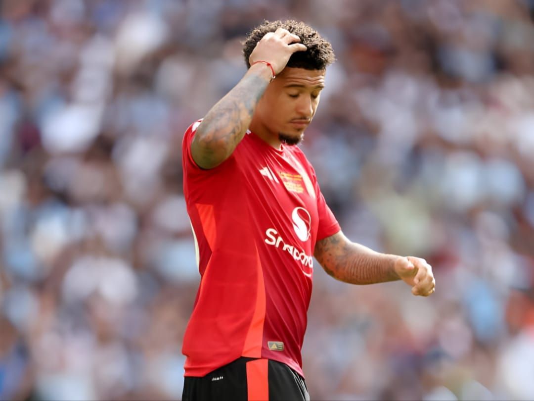 Barcelona Tertarik Datangkan Jadon Sancho di Akhir Bursa Transfer