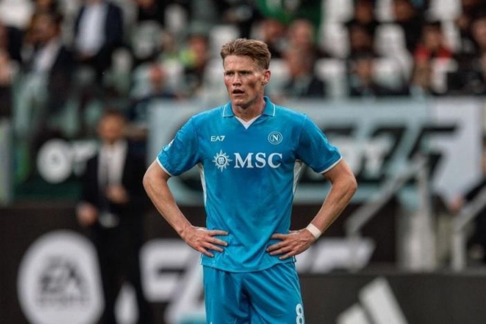 Godaan Kuliner Italia Membuat Scott Mctominay Harus Menjalani Diet Ketat Dari Antonio Conte