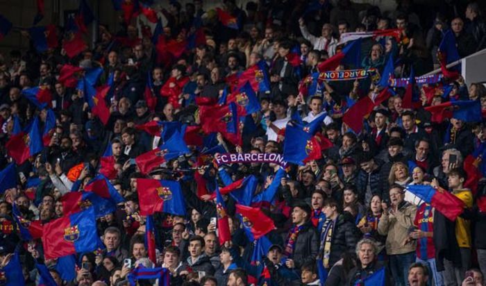 UEFA Melarang Fans Barcelona Nonton Langsung Laga Tandang  Liga Champions karena Rasisme