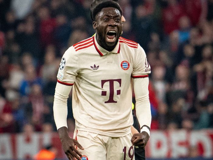 Krisis Bek Kiri, Man United Kejar Alphonso Davies Secara Gratis