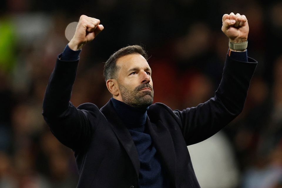 Ruben Amorim Harus Pecat Ruud van Nistelrooy demi Perbaiki Manchester United