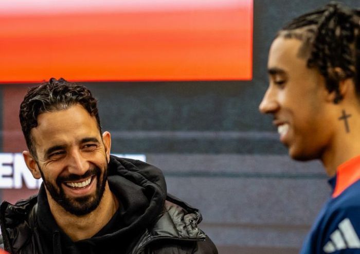Ruben Amorim Sudah Tidak Sabar Ingin Melihat Leny Yoro Bermain untuk Manchester United