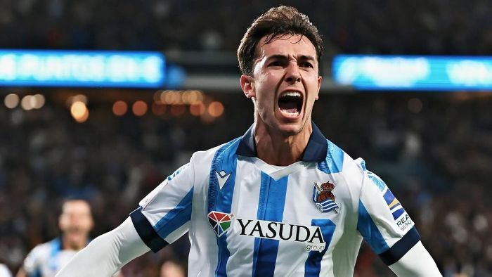 Arsenal Ungguli Liverpool dan Real Madrid dalam Perburuan Zubimendi!