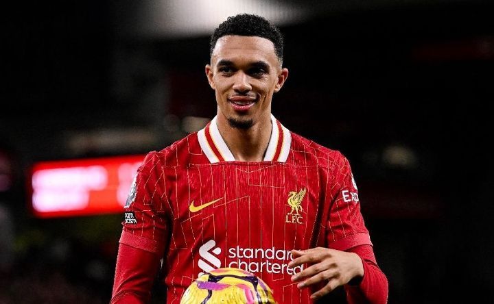 Trent Alexander Arnold Terus Dipepet Real Madrid, Ini Dia 5 Sosok Bek Kanan yang Bisa Dibeli Liverpool