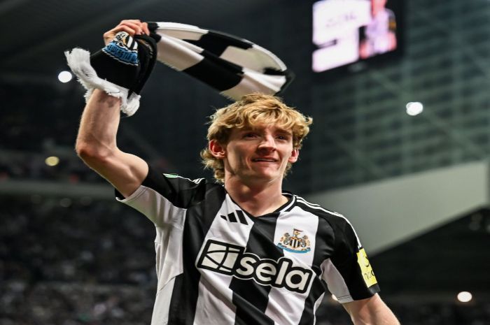Bawa Newcastle United Lolos ke Final Carabao Cup, Anthony Gordon Ajarkan Arsenal Untuk Nggak Sombong