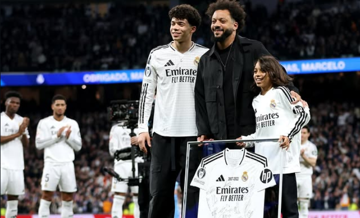 Resmi Pensiun, Marcelo dapat Penghargaan Terakhir dari Real Madrid di Santiago Bernabeu