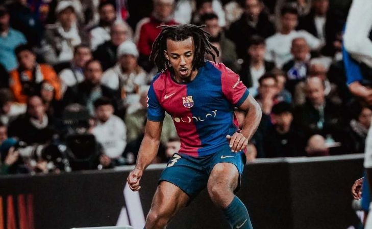 Barcelona Ingin Perpanjang Kontrak Jules Kounde 2030, Chelsea Siap Tawar 100 Juta Euro