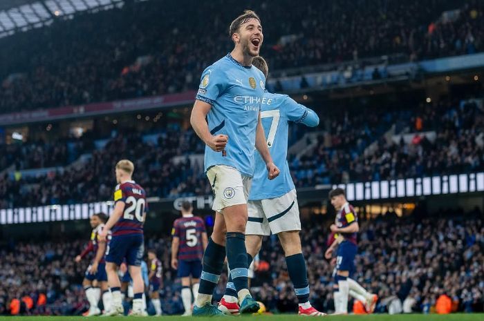 Tampil Impresif Kontra Newcastle United, Pep Guardiola: Nico Gonzalez Versi Litenya Rodri