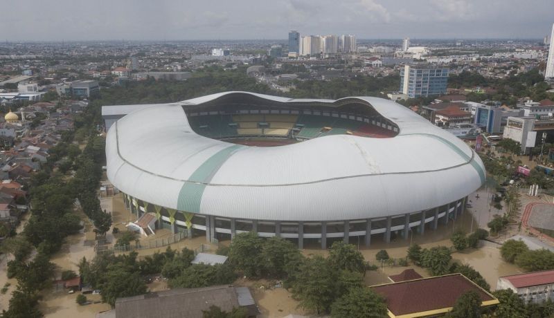 Sempat Tertunda karena Banjir, Persija Jakarta vs PSIS Semarang Digelar Malam Ini di Stadion Indomilk Arena Tangerang!
