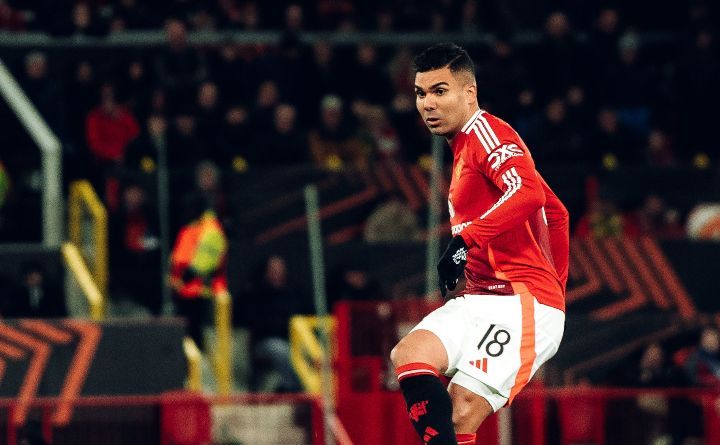 MU Lolos ke Perempatfinal Liga Eropa, Casemiro Curi Perhatian karena Dipercaya Ruben Amorim Lagi!