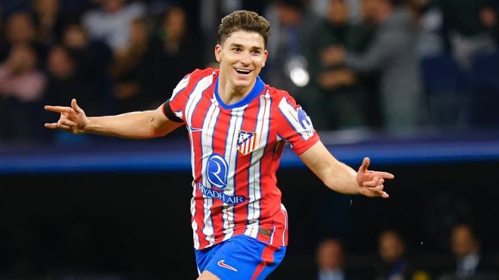 Liverpool Pernah Tertarik untuk Datangkan dan Buka Kesempatan Julian Alvarez  Pindah di Musim Panas