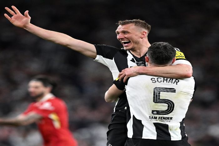 Perjalanan Karier Dan Burn: Dari Pemain Non-Liga hingga Jadi Juara di Newcastle United dan Dipanggil Timnas Inggris