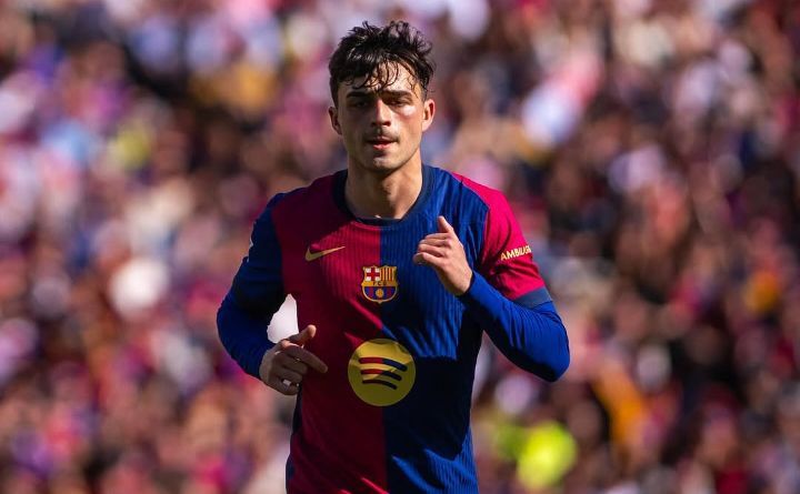 Barcelona Tegaskan Pedri Tidak Akan Dijual ke Manchester City