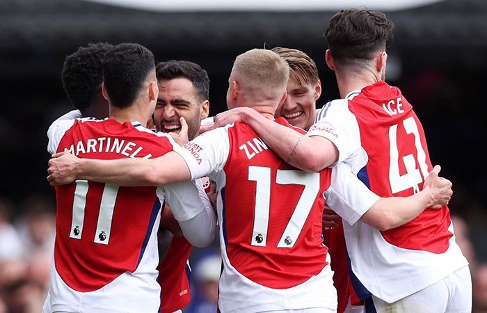 Hasil Lengkap Liga Inggris Pekan ke-33: MU Tumbang di Old Trafford, Arsenal Tunda Perayaan Juara Liverpool