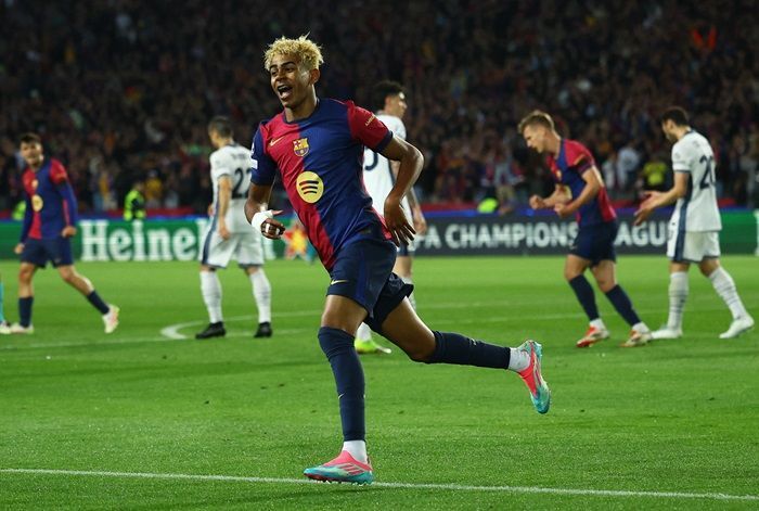 Masih 17 Tahun, Lamine Yamal Mungkin Lebih Hebat dari Lionel Messi