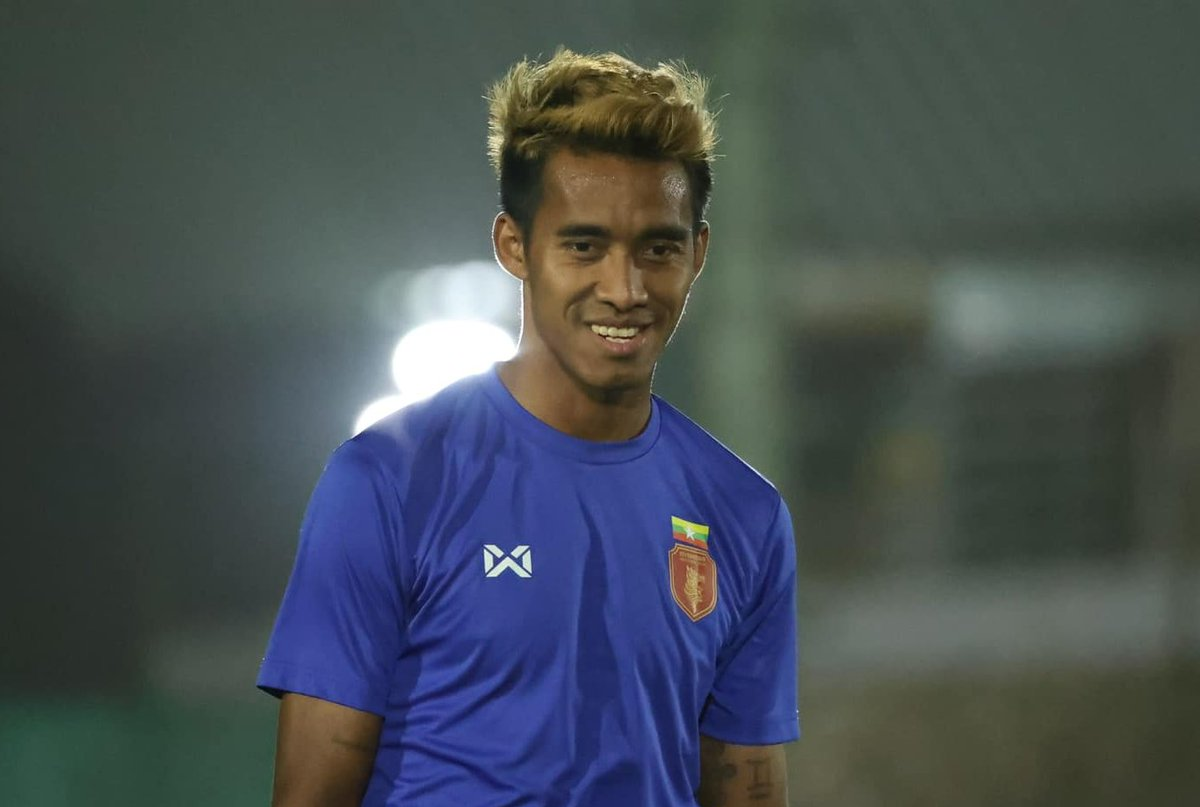 Mengenal Maung Maung Lwin, Striker Myanmar yang Taklukkan Manchester United