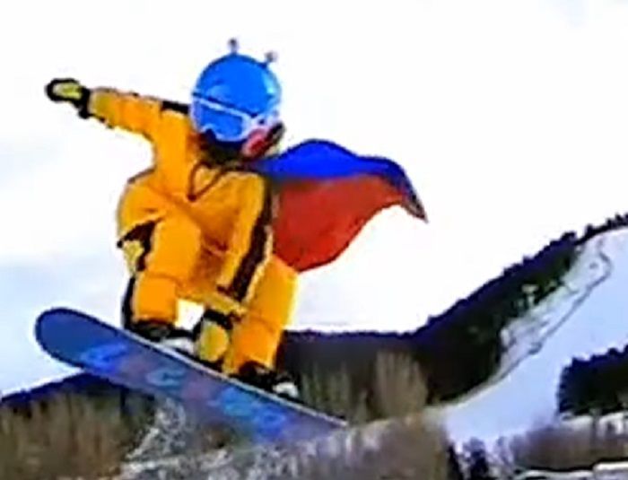 Gokil! Bocah 7 Tahun asal China ini Jago Main Snowboarding, Bercita-cita Jadi Atlet