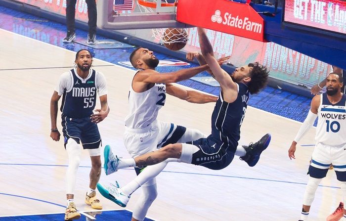 Hasil NBA Playoffs: Dallas Mavericks Selangkah Lagi Menuju NBA Finals