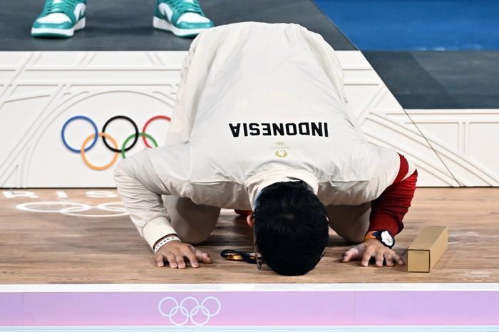 Dulu Pernah Nyaris Meninggal, Rizki Juniansyah kini Bawa 'Merah Putih' Berkibar Tinggi di Olimpiade Paris 2024
