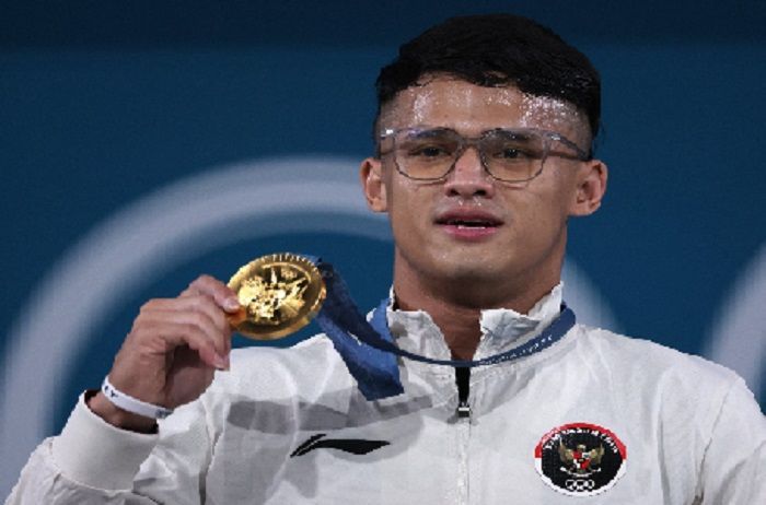 Doa Ortu dan Tangisan Rizki Juniansyah Setelah Meraih Medali Emas Kedua Olimpade Paris 2024 untuk Indonesia