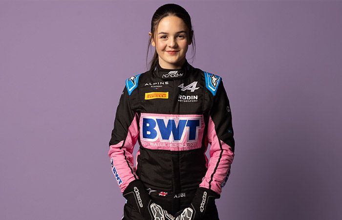 Dua Kemenangan Beruntun di GP Singapura, Abbi Pulling Pimpin Klasemen F1 Academy Musim Ini