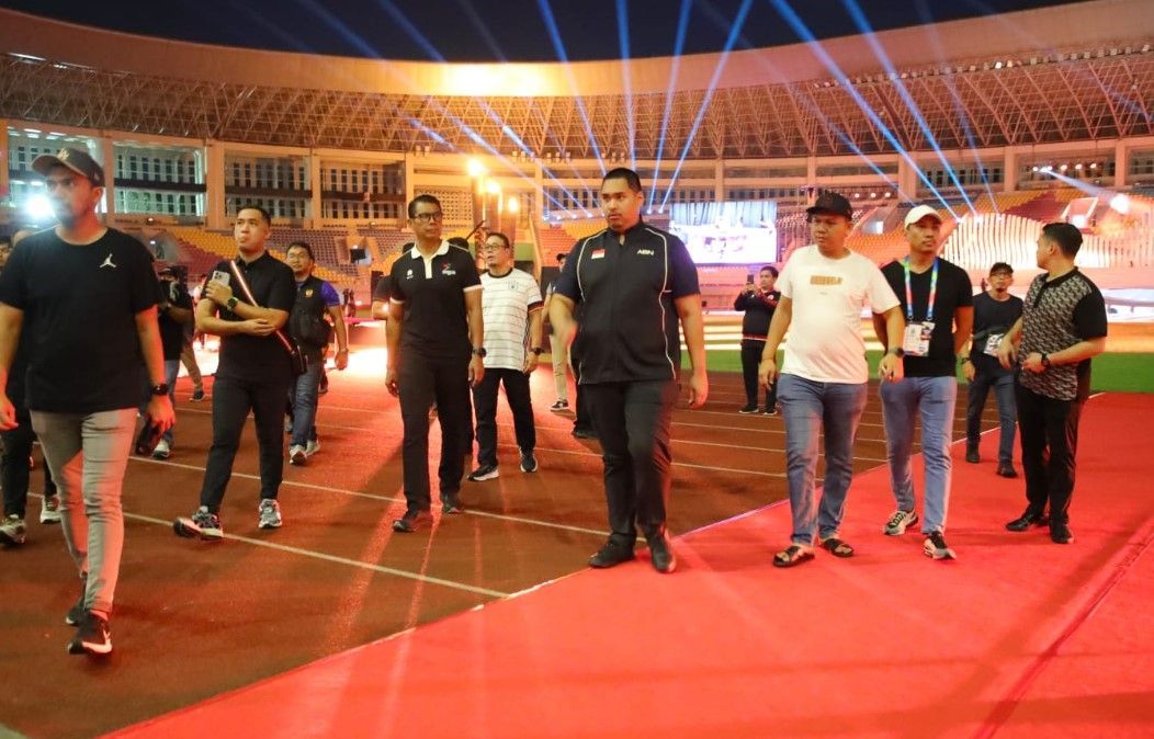 Menpora Dito Pastikan Penutupan Peparnas VII Solo 2024 Berjalan Baik dan Meriah