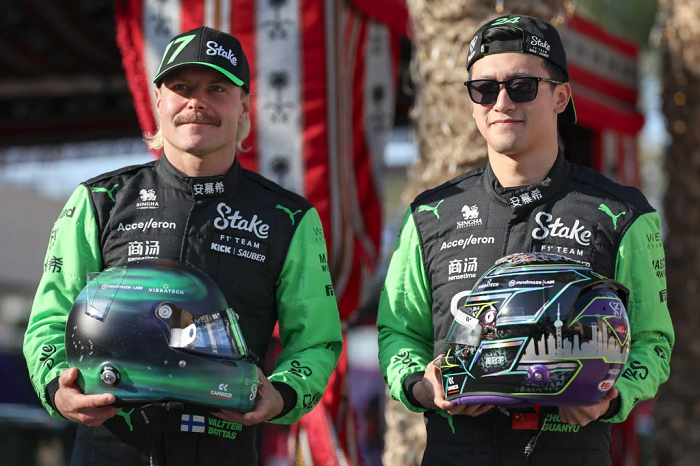 Duo Zhou - Bottas Pamit dari Kick Sauber F1 Team