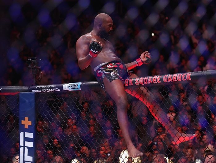 Hasil UFC 309: Jon Jones Pertahankan Gelar Juara Kelas Berat UFC usai Kalahkan Stipe Miocic