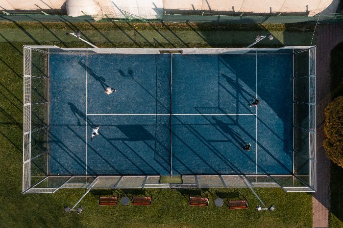 Top 5 Rekomendasi Lapangan Tenis di Jakarta yang Bisa DiBooking untuk Latihan Bareng Bestie Kamu!
