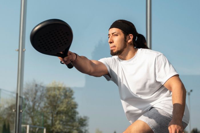 Rekomendasi 4 Lapangan Padel di Jakarta yang cocok untuk Latihan!
