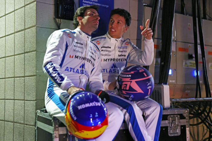 Duet Sainz-Albon Bawa Poin Ganda, Alpine Gigit Jari di GP Arab Saudi