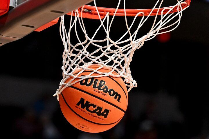 NCAA Pertimbangkan Mencabut Larangan Taruhan Olahraga Profesional