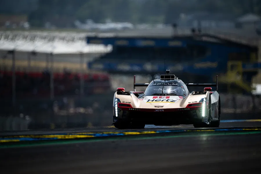 24 Hours of Le Mans 2025: Kualifikasi Penuh Kejutan dan Kontroversi